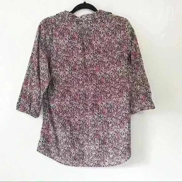 L.L. Bean Floral 3/4 Sleeve Pullover Blouse - Picture 4 of 9